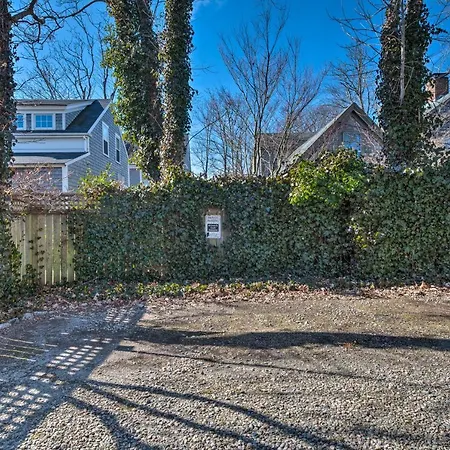 Appartement Couples Retreat In Nantucket Walk To Attractions!